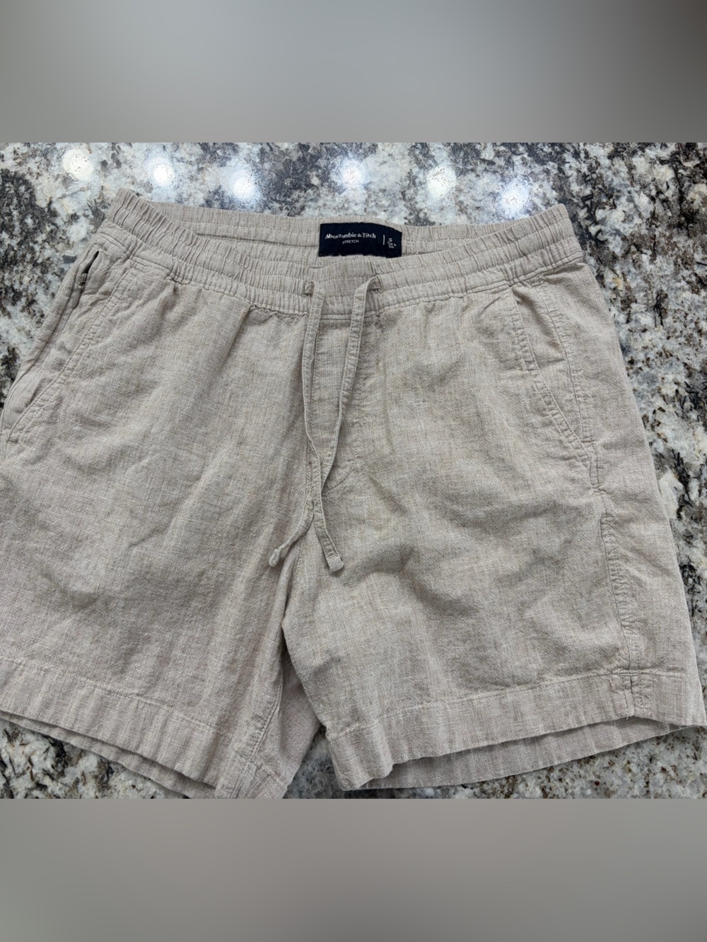 Abercrombie & Fitch Men's Drawstring Linen-Blend Shorts - Light Taupe